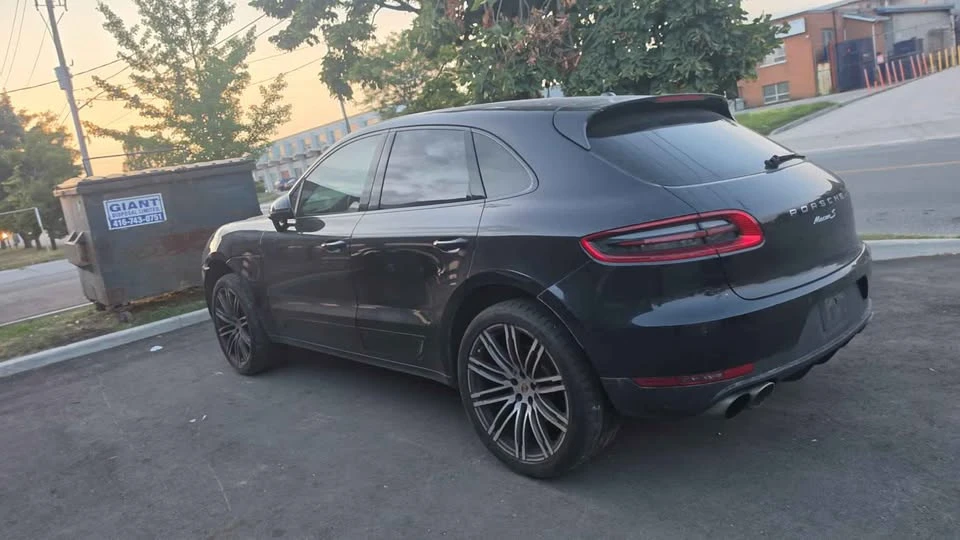 2018 Porsche Macan - Image 2 of 4