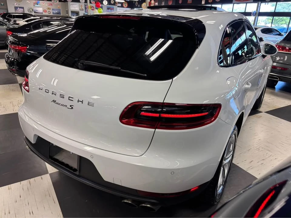 2018 Porsche Macan - Image 4 of 18
