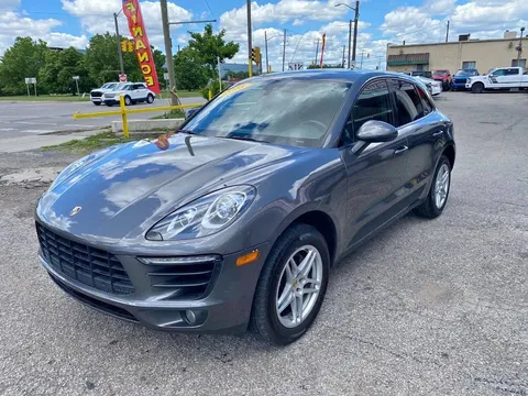 2018 Porsche Macan Base