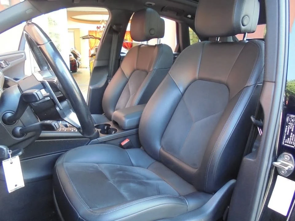 2018 Porsche Macan - Image 10 of 20