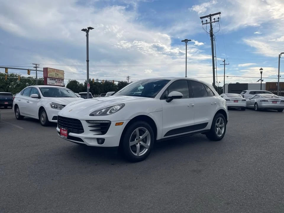 2018 Porsche Macan - Image 6 of 20