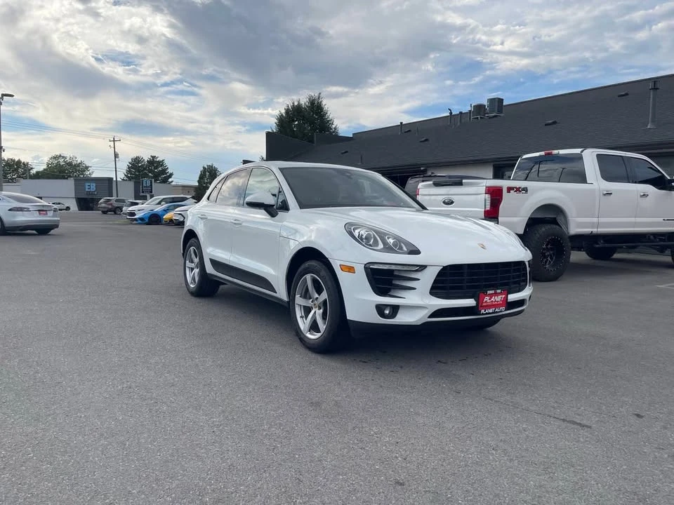 2018 Porsche Macan - Image 8 of 20