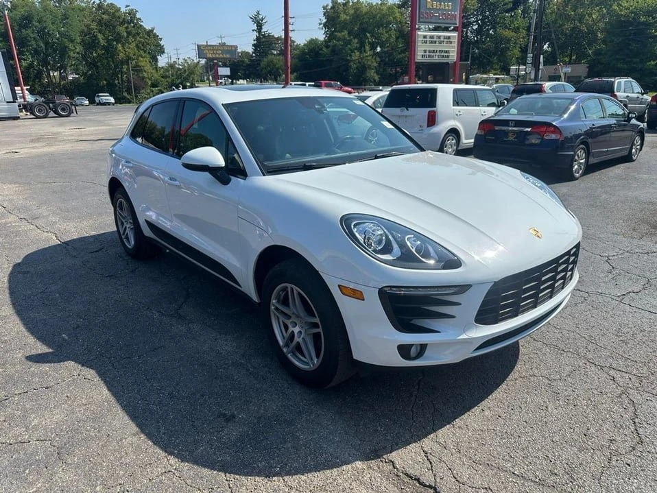 2018 Porsche Macan - Image 6 of 20