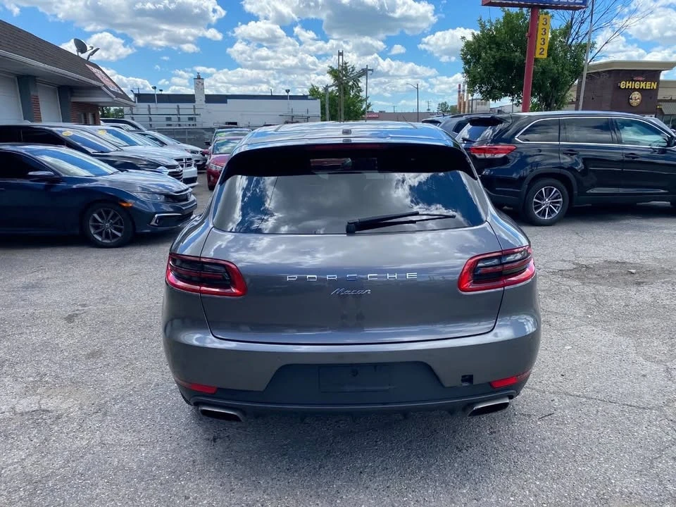 2018 Porsche Macan - Image 7 of 18