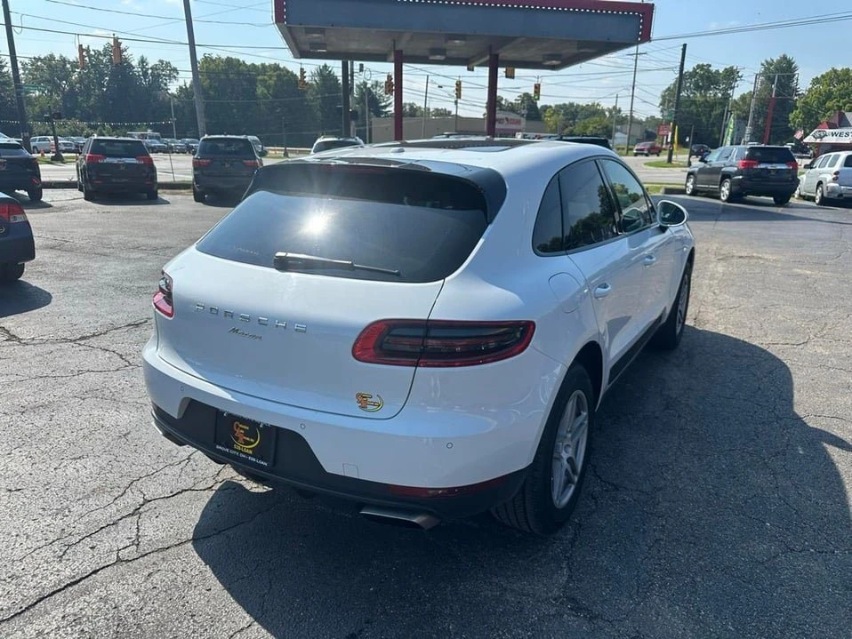 2018 Porsche Macan - Image 4 of 20