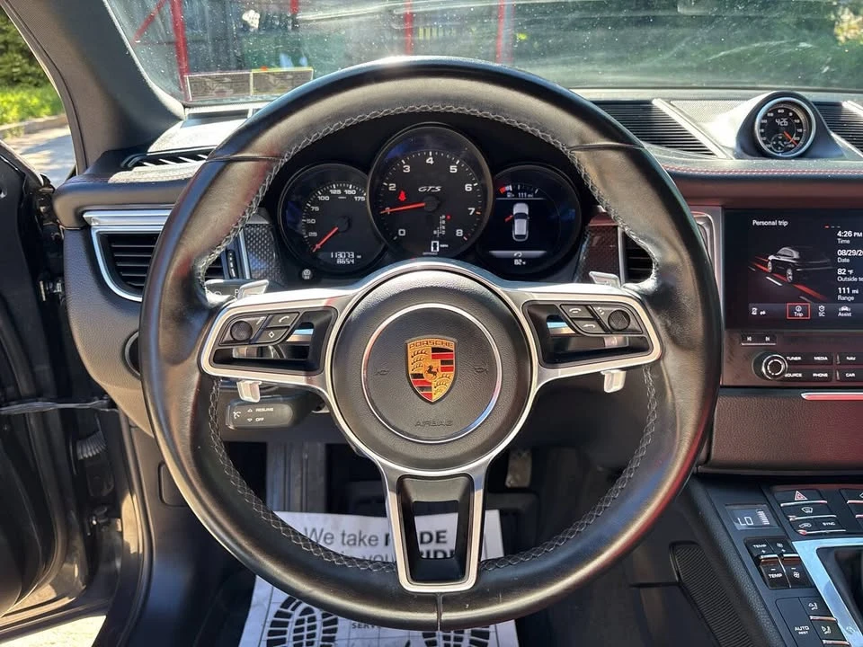 2018 Porsche Macan - Image 13 of 20