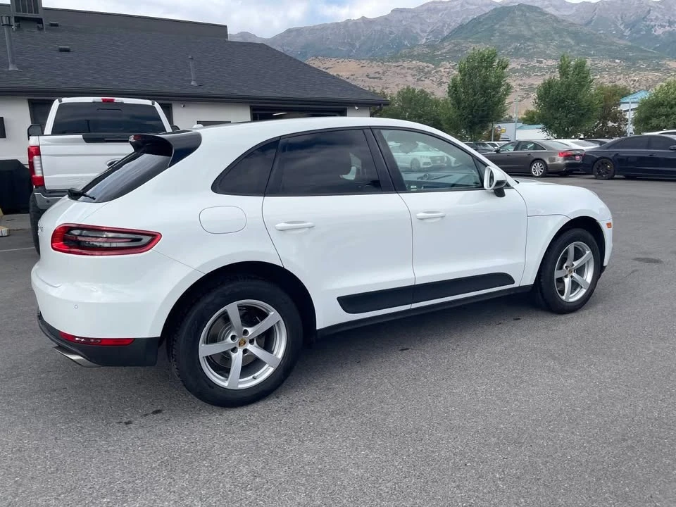 2018 Porsche Macan - Image 7 of 20