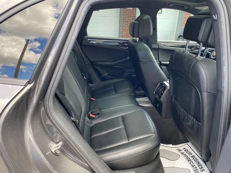 2018 Porsche Macan - Image 10 of 18