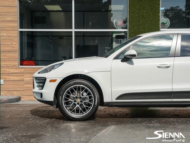 2018 Porsche Macan - Image 5 of 20