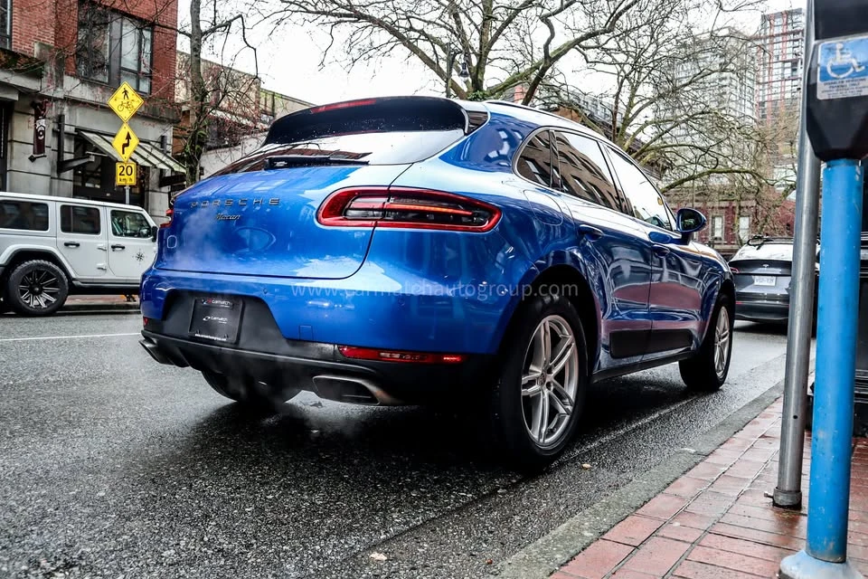 2018 Porsche Macan - Image 8 of 17