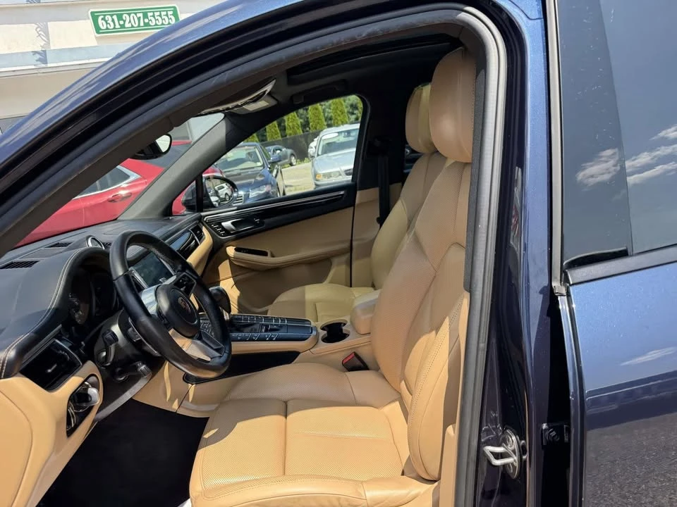 2018 Porsche Macan - Image 14 of 20