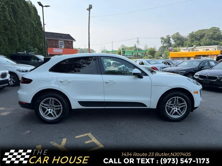 2018 Porsche Macan - Image 7 of 16