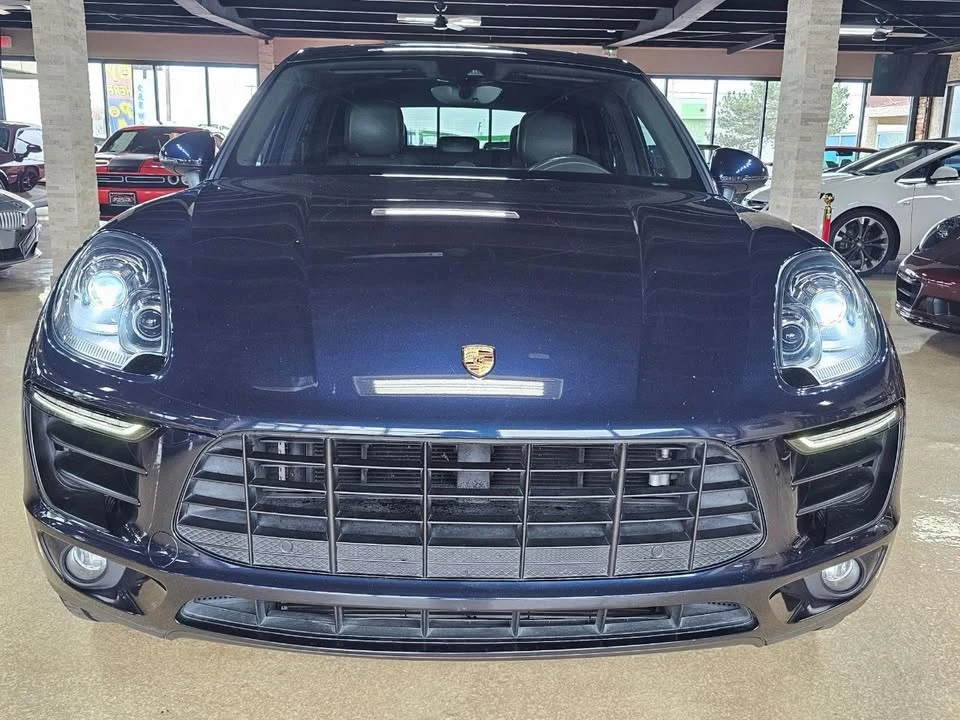 2018 Porsche Macan - Image 2 of 20