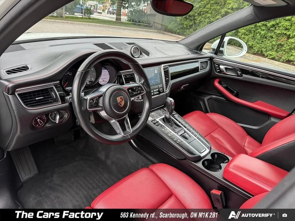 2018 Porsche Macan - Image 13 of 20