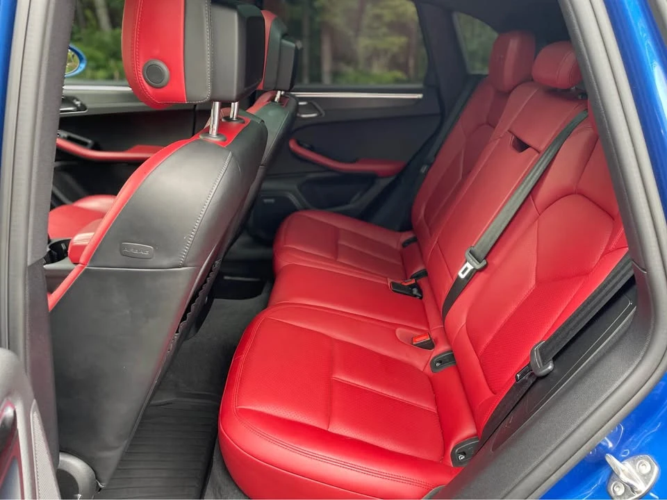 2018 Porsche Macan - Image 12 of 20