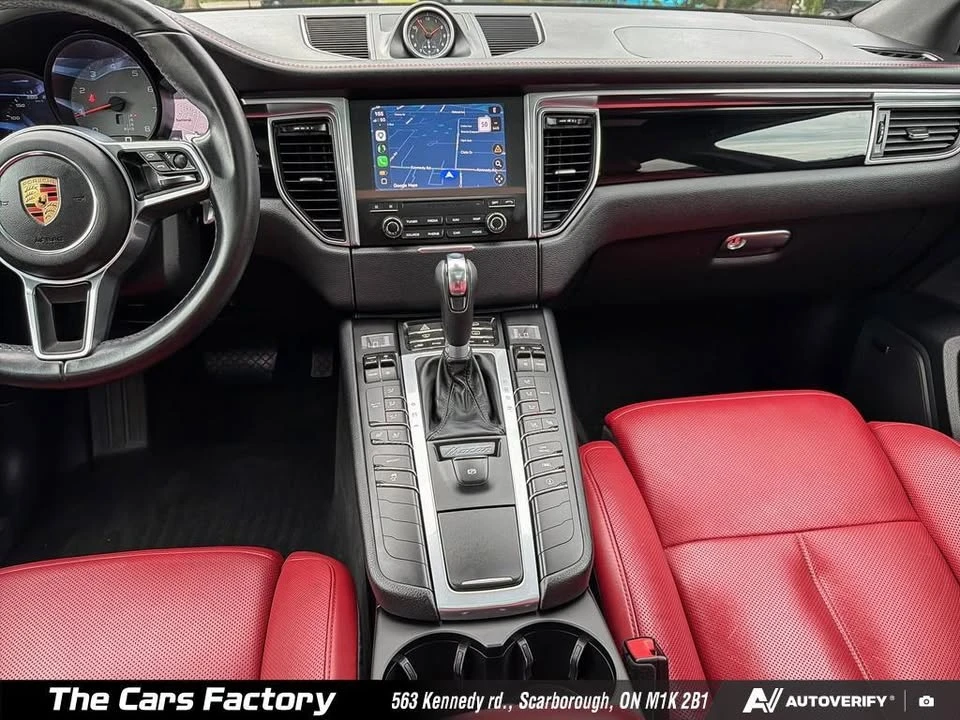 2018 Porsche Macan - Image 19 of 20
