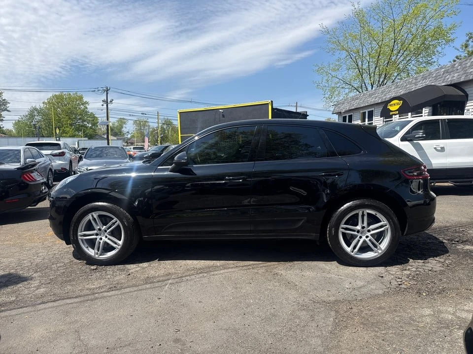 2018 Porsche Macan - Image 8 of 20