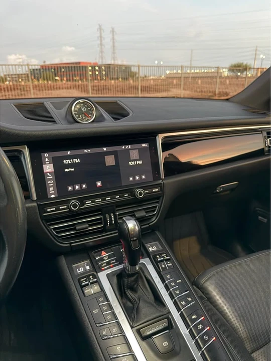 2018 Porsche Macan - Image 13 of 13