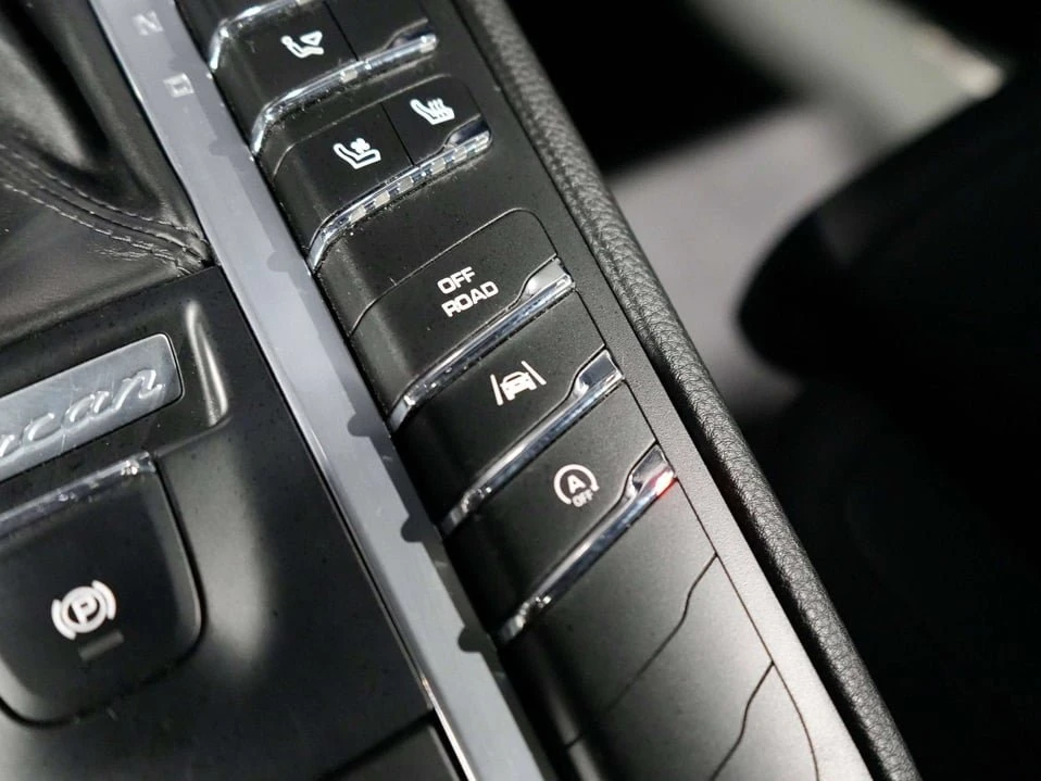 2018 Porsche Macan - Image 20 of 20