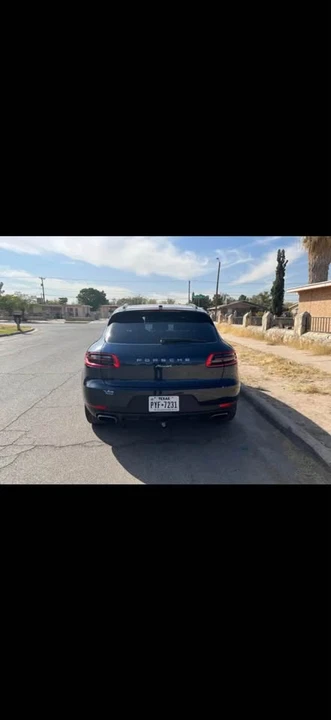 2018 Porsche Macan - Image 4 of 8