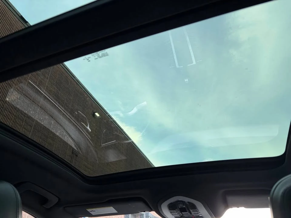 2018 Porsche Macan - Image 20 of 20