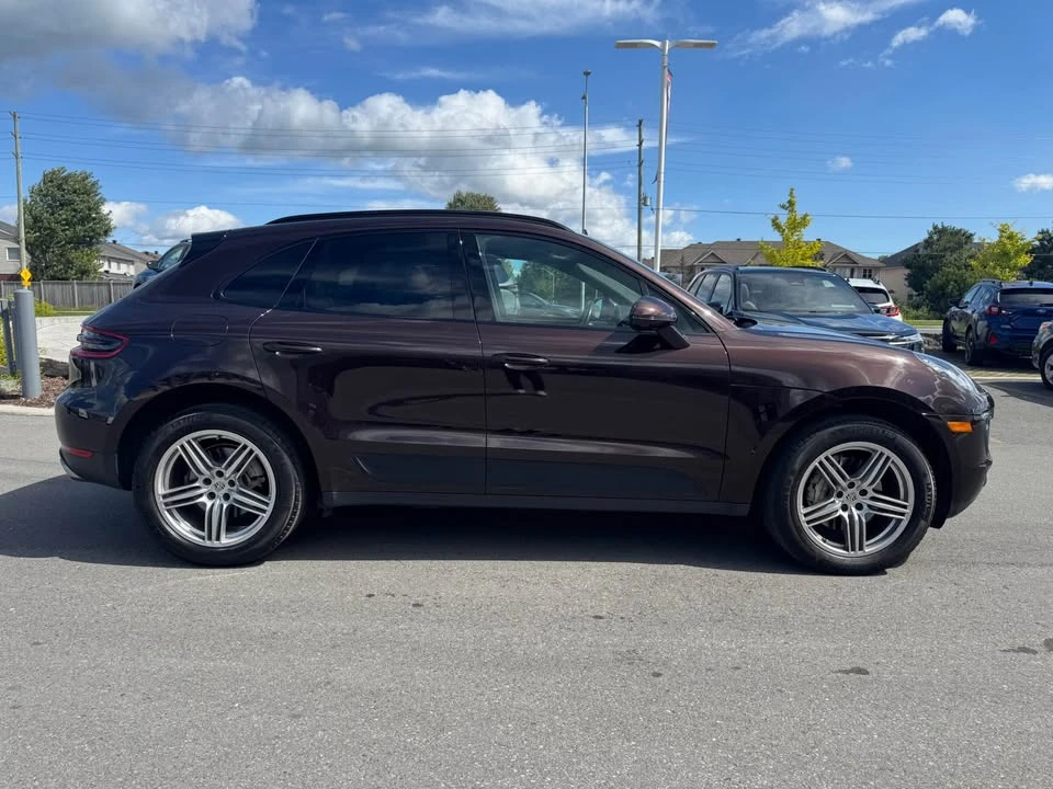 2018 Porsche Macan - Image 7 of 19