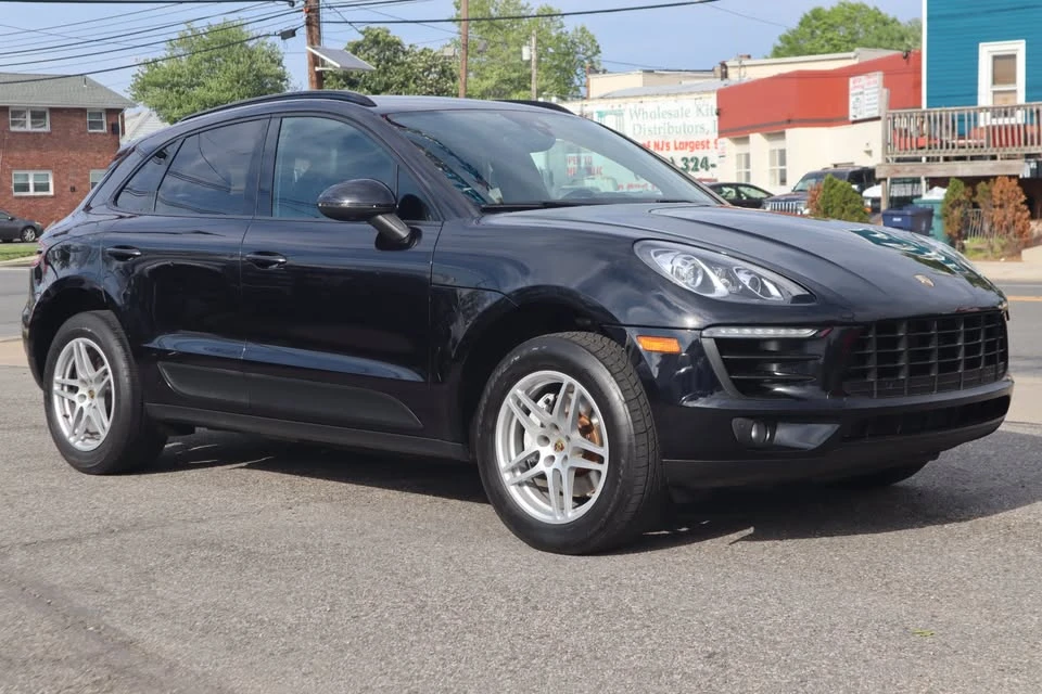 2018 Porsche Macan - Image 3 of 20