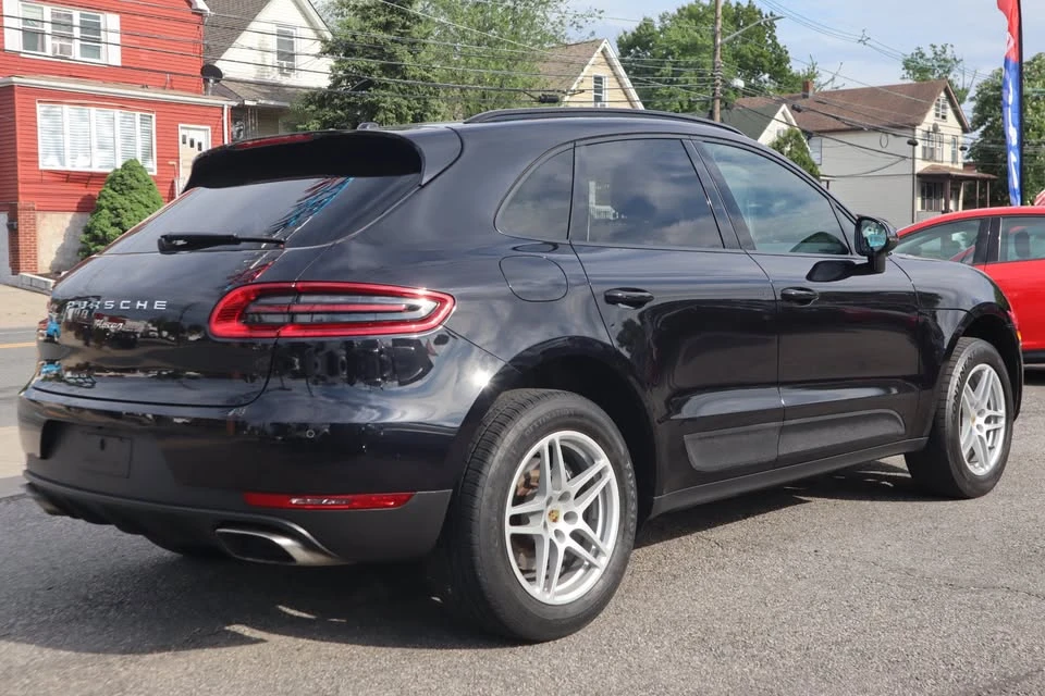 2018 Porsche Macan - Image 4 of 20