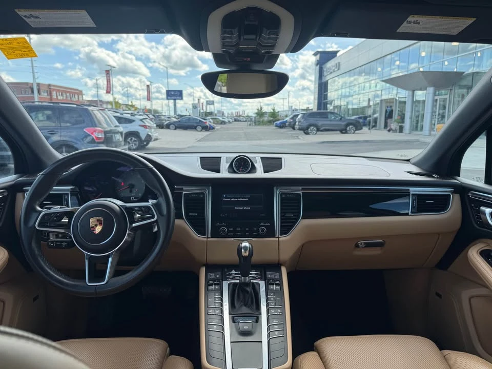2018 Porsche Macan - Image 11 of 19