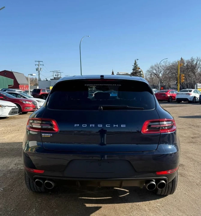 2018 Porsche Macan - Image 3 of 7