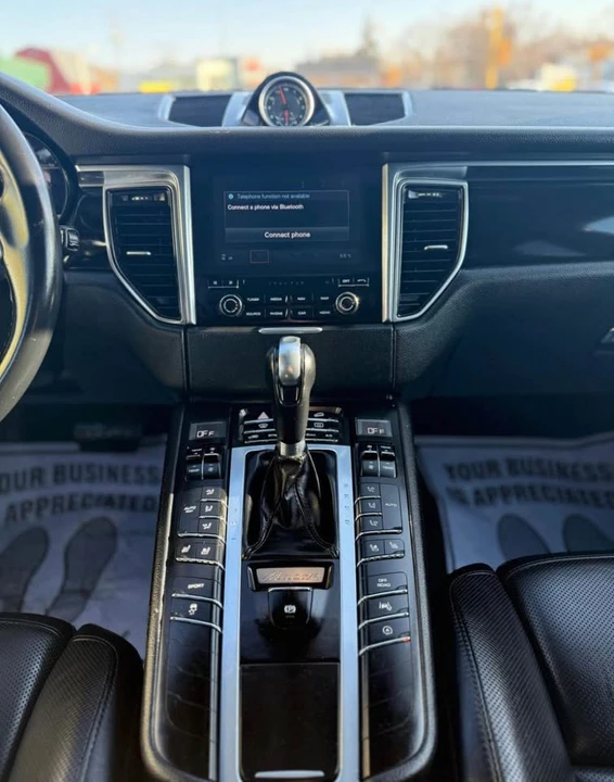 2018 Porsche Macan - Image 7 of 7