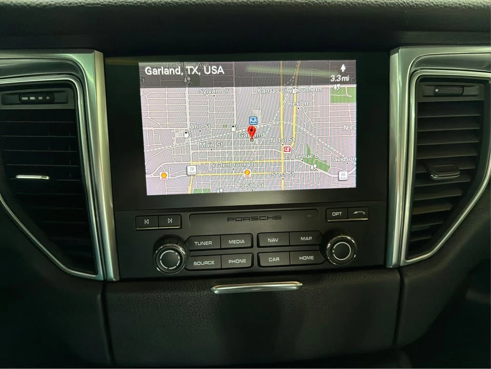 2018 Porsche Macan - Image 20 of 20
