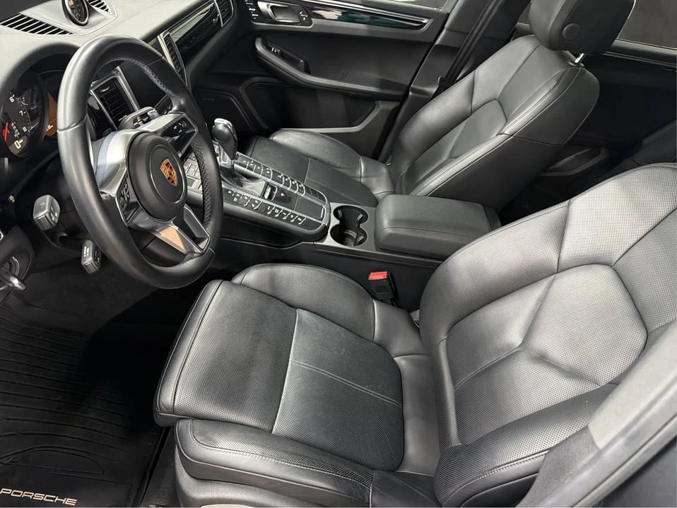 2018 Porsche Macan - Image 12 of 20