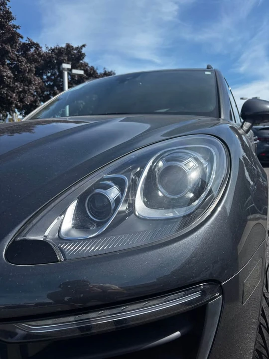 2018 Porsche Macan - Image 3 of 10