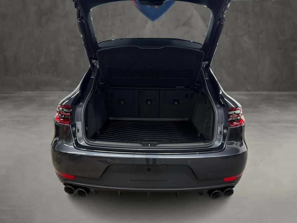 2018 Porsche Macan - Image 11 of 20