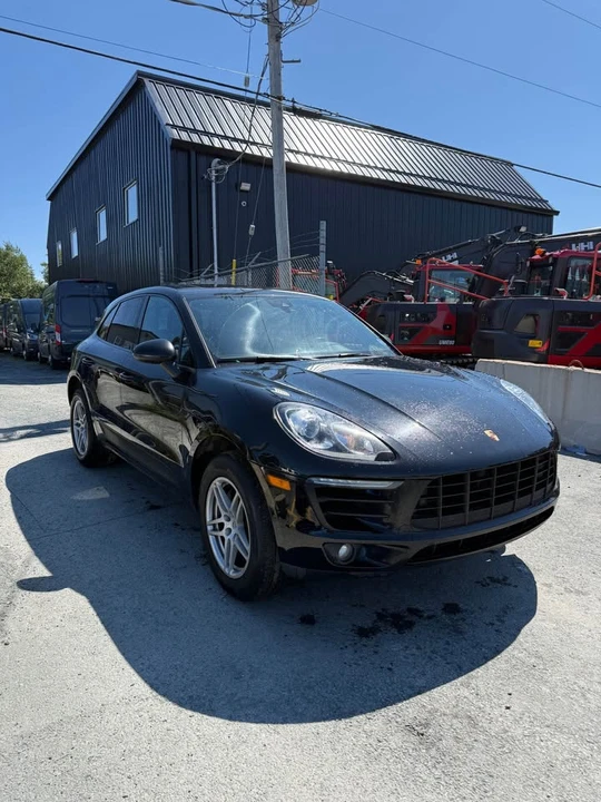 2018 Porsche Macan - Image 2 of 18