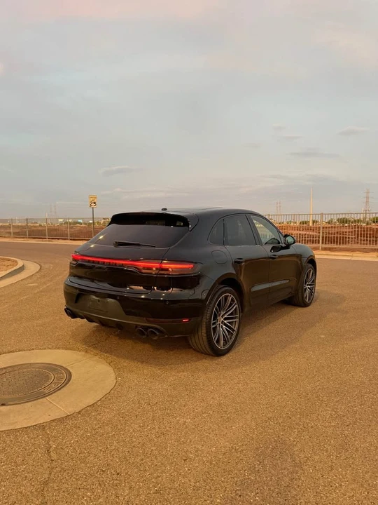 2018 Porsche Macan - Image 7 of 13