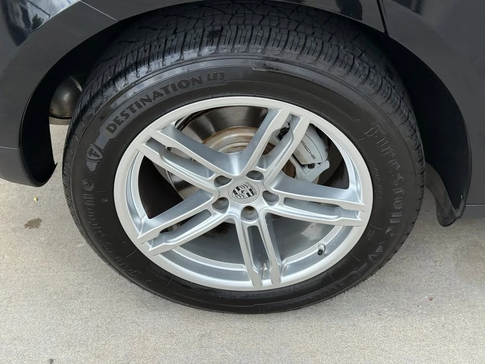 2018 Porsche Macan - Image 12 of 20