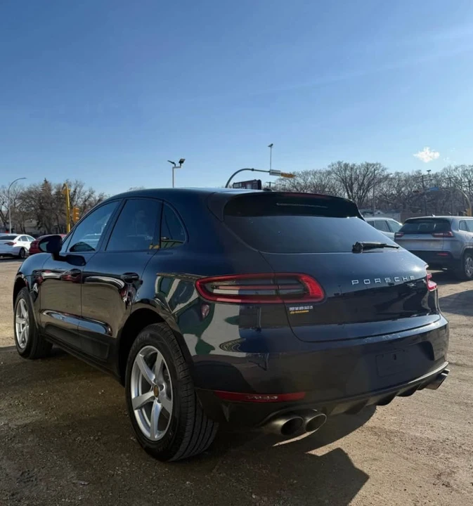 2018 Porsche Macan - Image 4 of 7