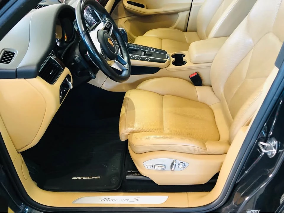 2018 Porsche Macan - Image 8 of 20