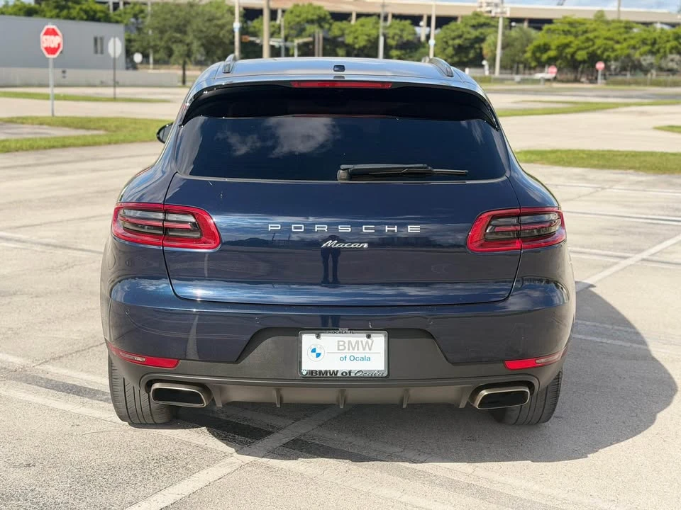 2018 Porsche Macan - Image 8 of 17
