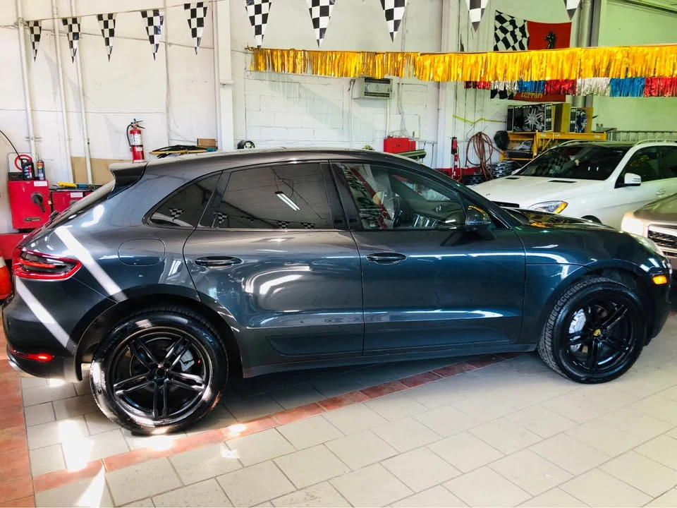 2018 Porsche Macan - Image 6 of 20