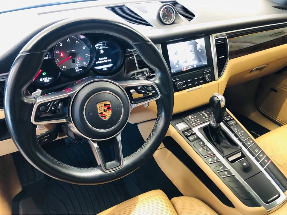 2018 Porsche Macan - Image 7 of 20