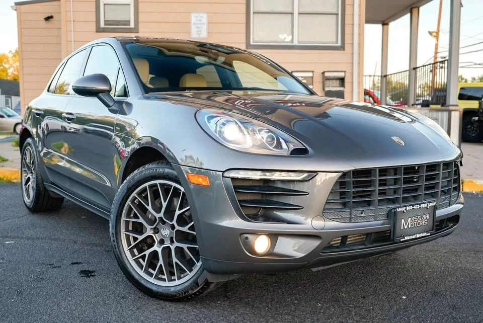 2018 Porsche Macan - Image 3 of 20