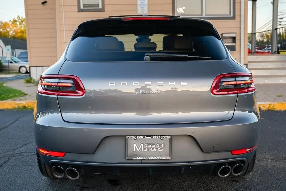 2018 Porsche Macan - Image 6 of 20