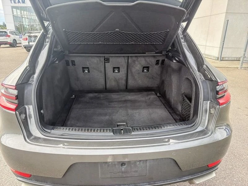 2018 Porsche Macan - Image 7 of 19