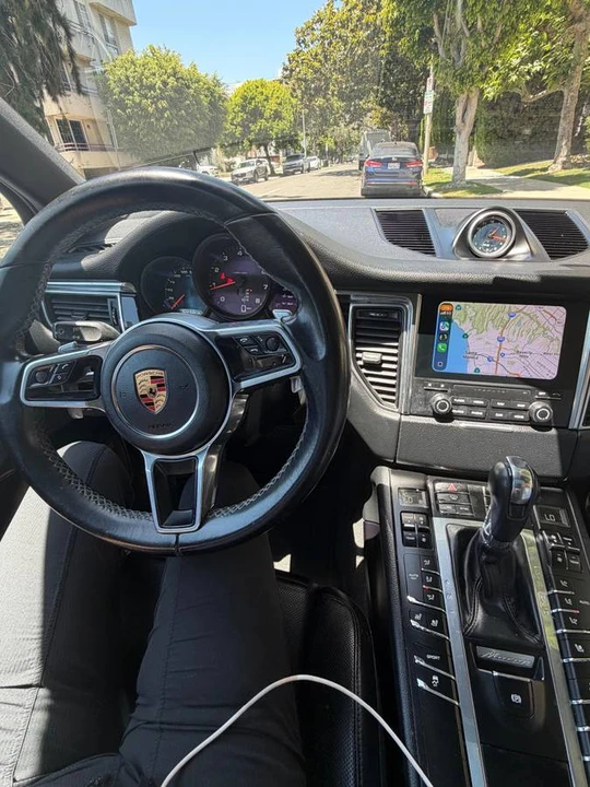 2018 Porsche Macan - Image 6 of 6