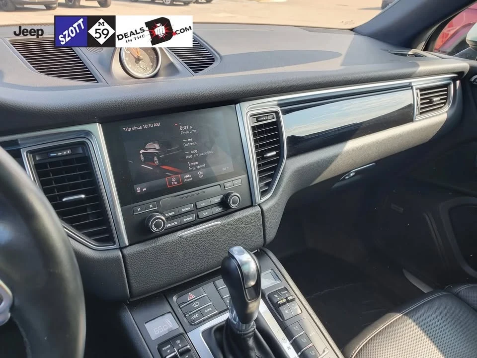 2018 Porsche Macan S - Image 9 of 17