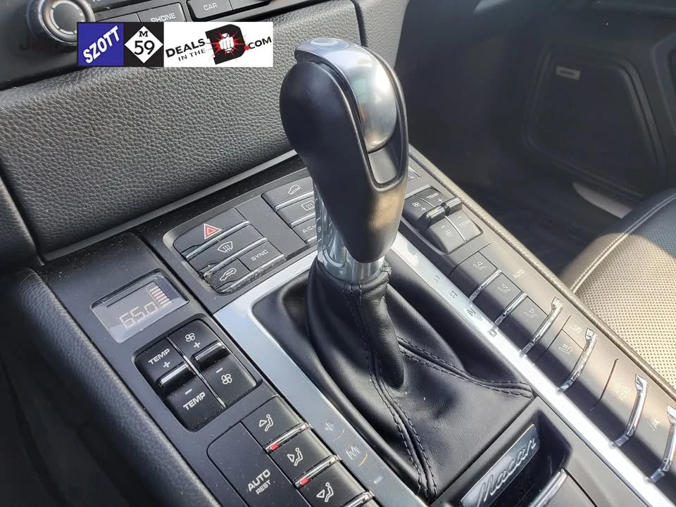 2018 Porsche Macan S - Image 11 of 17