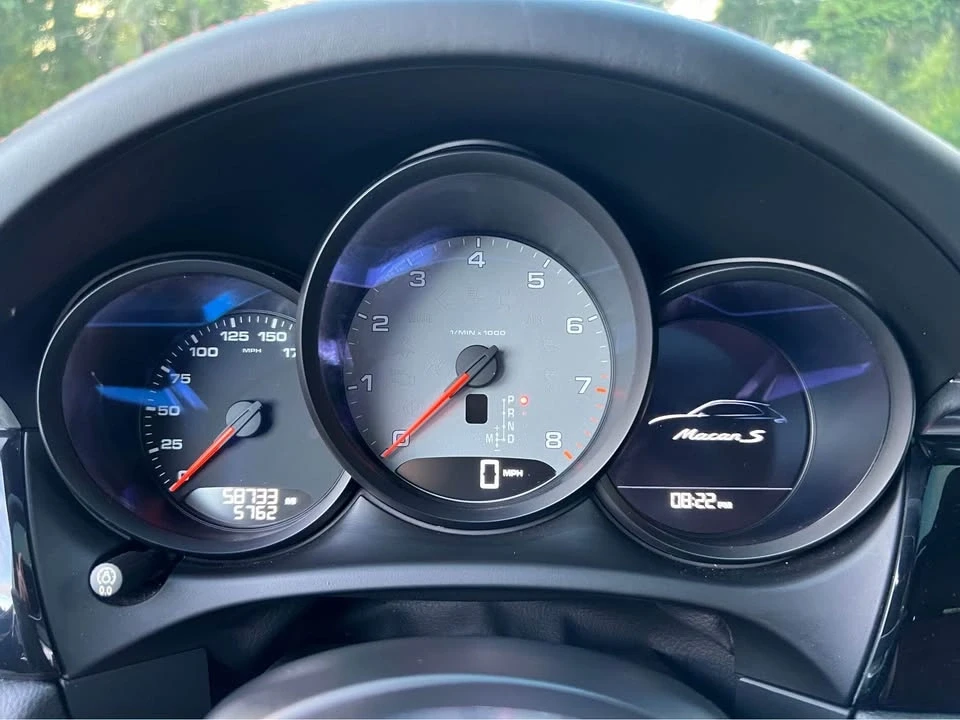 2018 Porsche Macan S - Image 12 of 17